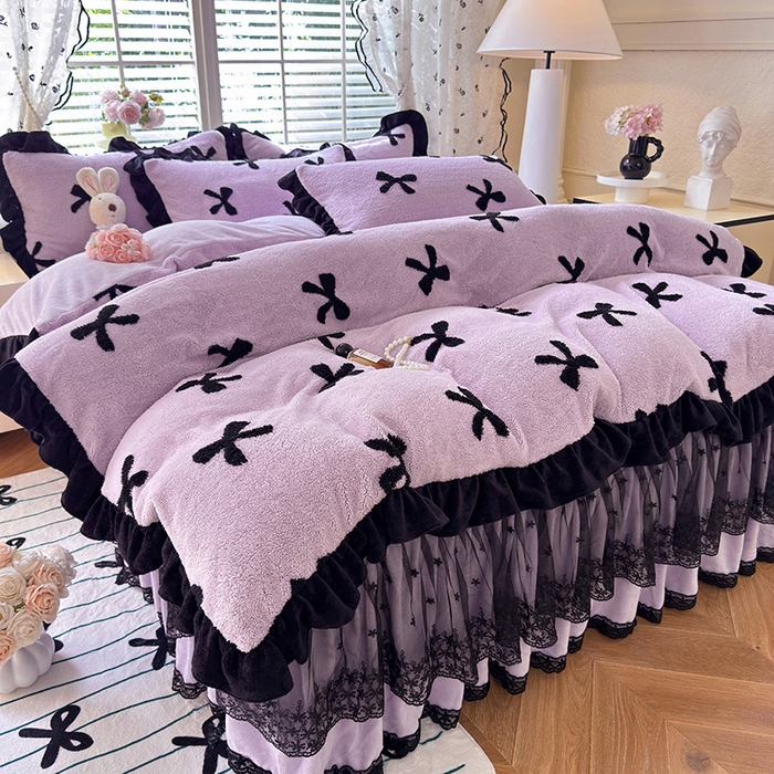 91家纺网 家纺一手货源 找家纺 唐人居 2025新款高克重阳离子绒花边雕花套件 蝴蝶结-紫色