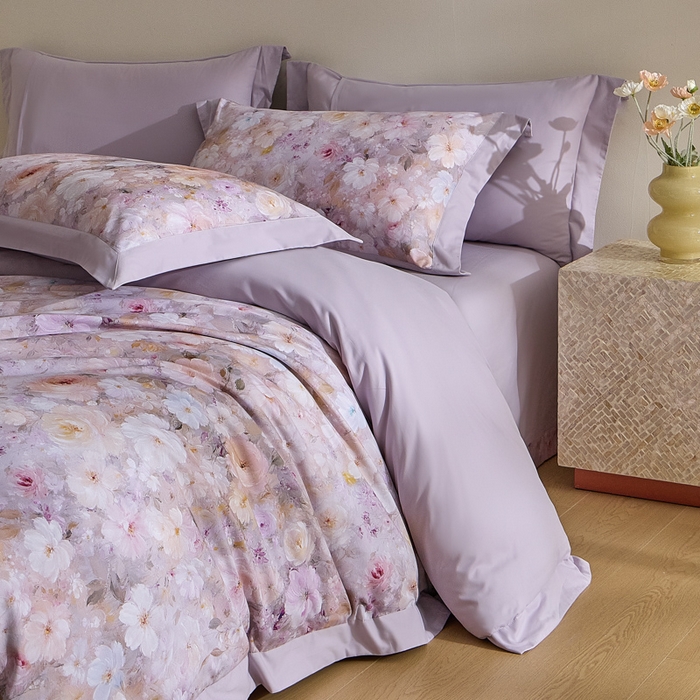 91家纺网 家纺一手货源 找家纺 禾时 2025新款全棉纯棉贡缎数码50双股长绒棉磨毛四件套（带高档礼盒） 蔷薇花园（浅紫）