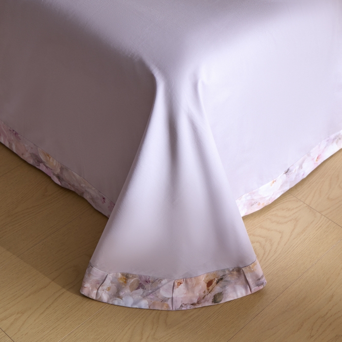 91家纺网 家纺一手货源 找家纺 禾时 2025新款全棉纯棉贡缎数码50双股长绒棉磨毛四件套（带高档礼盒） 蔷薇花园（浅紫）