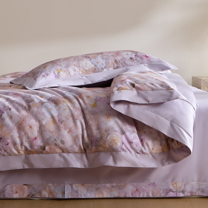 91家纺网 家纺一手货源 找家纺 禾时 2025新款全棉纯棉贡缎数码50双股长绒棉磨毛四件套（带高档礼盒） 蔷薇花园（浅紫）