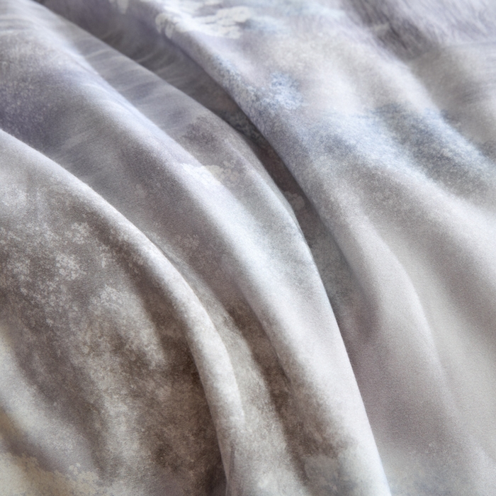 91家纺网 家纺一手货源 找家纺 禾时 2025新款全棉纯棉贡缎数码50双股长绒棉磨毛四件套（带高档礼盒） 一鹿生花（紫）