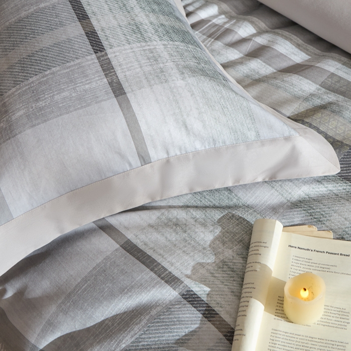 91家纺网 家纺一手货源 找家纺 禾时 2025新款全棉纯棉贡缎数码50双股长绒棉磨毛四件套（带高档礼盒） 艾马尔