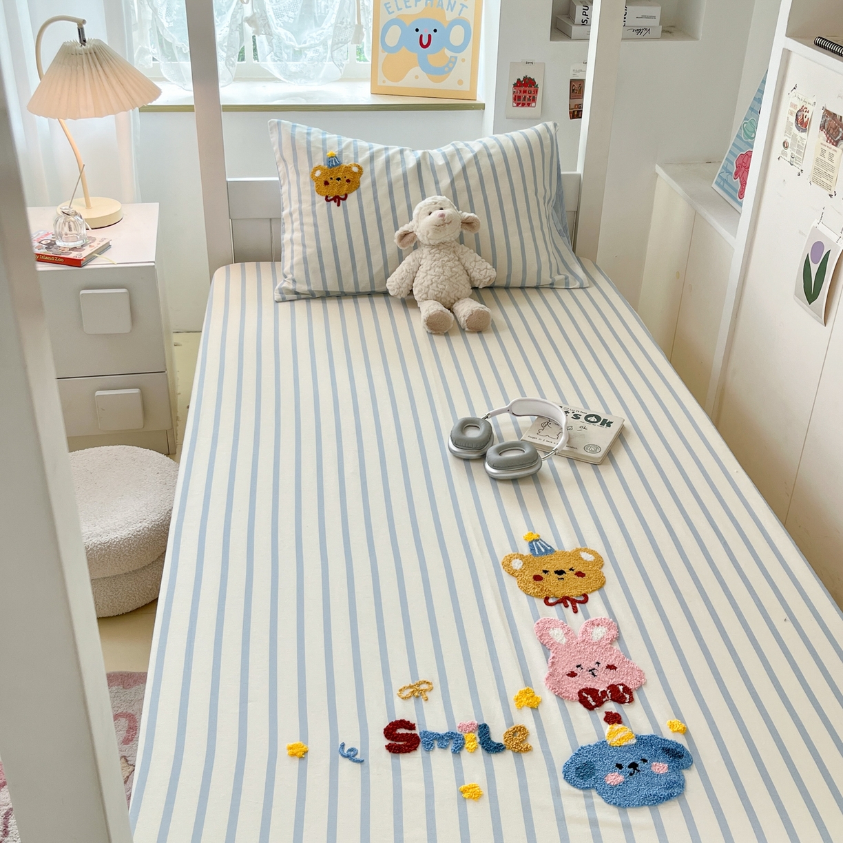 91家纺网 家纺一手货源 找家纺 慕尚家纺 2025新款全棉纯棉毛巾绣单床笠  可爱宝贝们