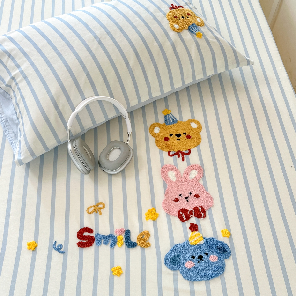 91家纺网 家纺一手货源 找家纺 慕尚家纺 2025新款全棉纯棉毛巾绣单床笠  可爱宝贝们