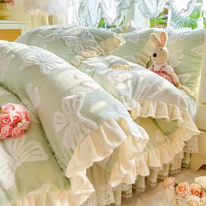 91家纺网 家纺一手货源 找家纺 唐人居 2025新款高克重阳离子绒花边雕花套件 情结-浅绿