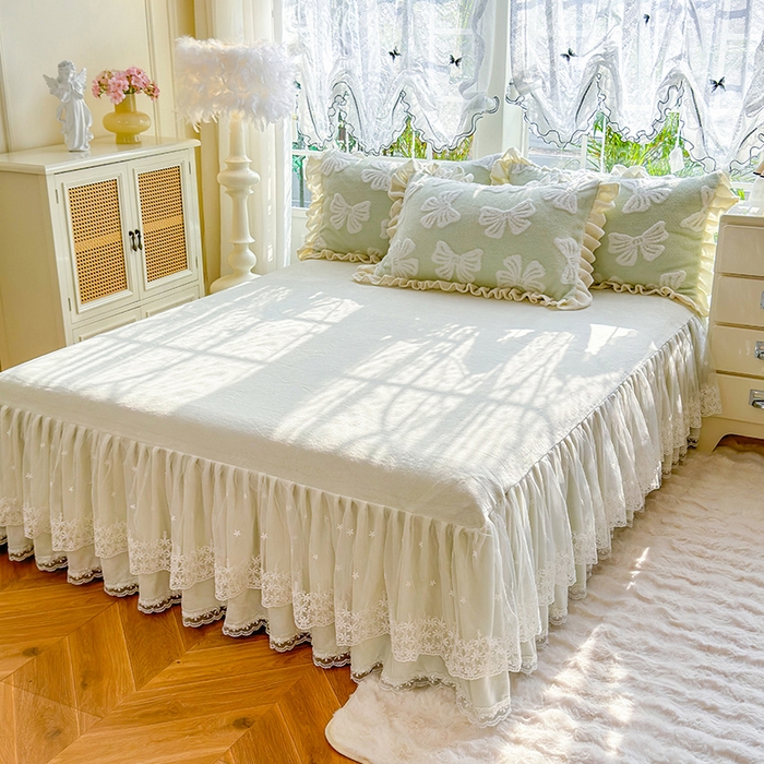 91家纺网 家纺一手货源 找家纺 唐人居 2025新款高克重阳离子绒花边雕花套件 情结-浅绿