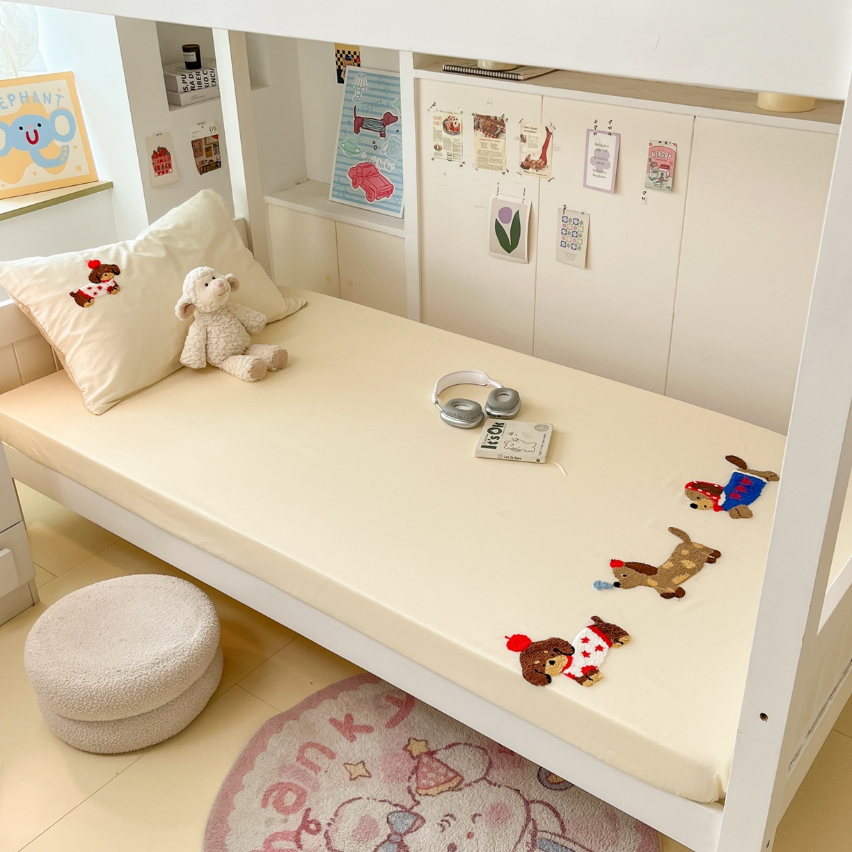 91家纺网 家纺一手货源 找家纺 慕尚家纺 2025新款全棉纯棉毛巾绣单床笠  腊肠修狗