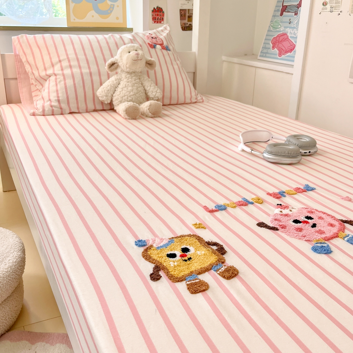 91家纺网 家纺一手货源 找家纺 慕尚家纺 2025新款全棉纯棉毛巾绣单床笠  趣味饼干