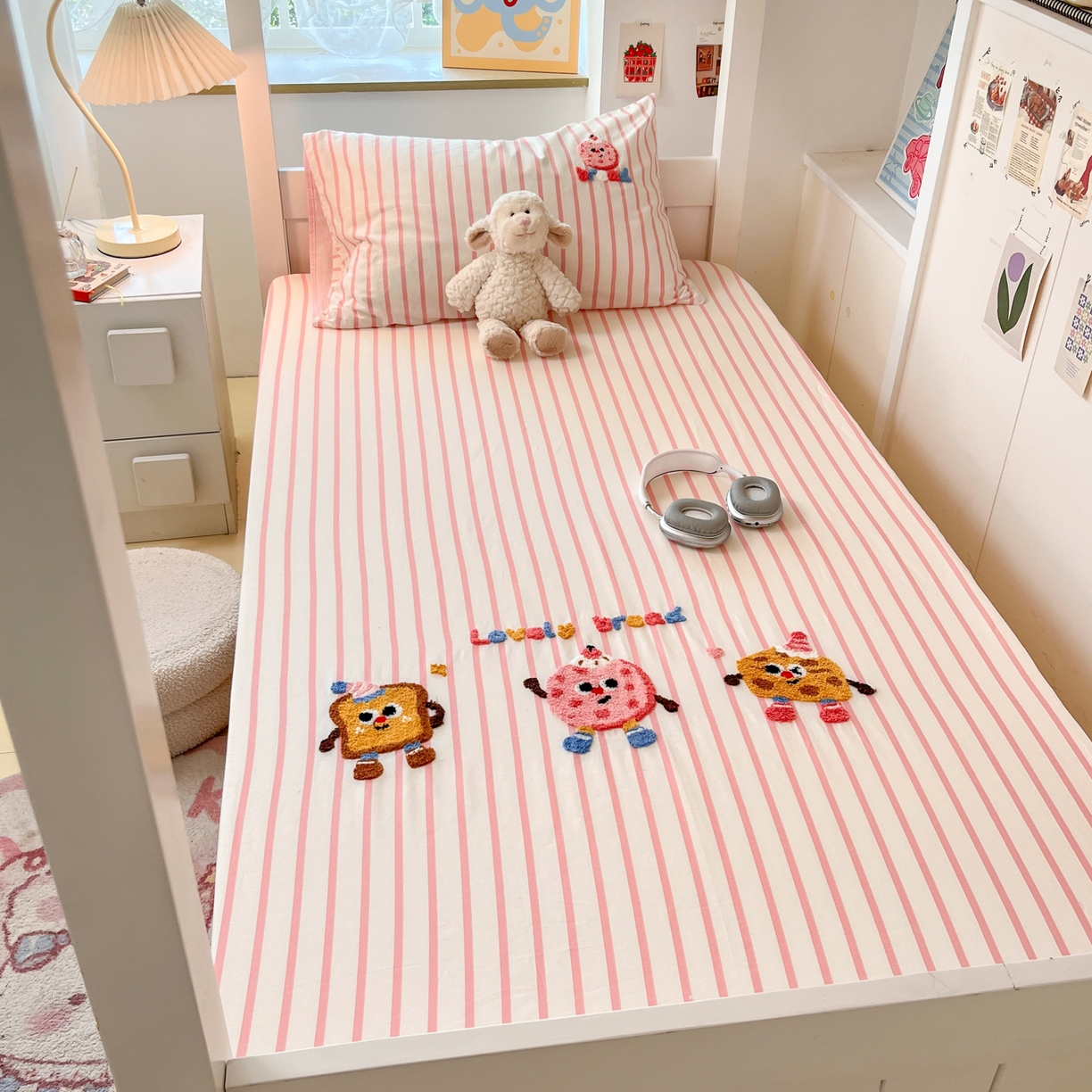 91家纺网 家纺一手货源 找家纺 慕尚家纺 2025新款全棉纯棉毛巾绣单床笠  趣味饼干