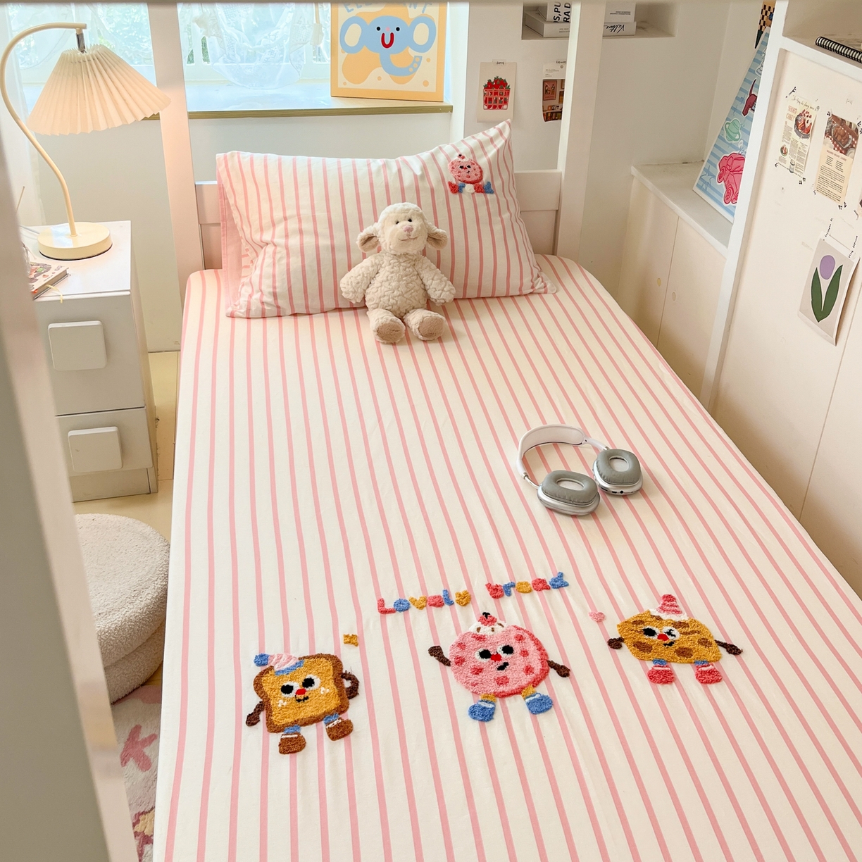 91家纺网 家纺一手货源 找家纺 慕尚家纺 2025新款全棉纯棉毛巾绣单床笠  趣味饼干