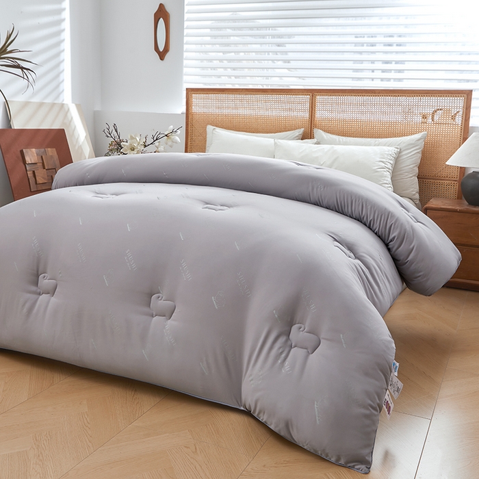 91家纺网 家纺一手货源 找家纺 阳光被业 2025新款澳洲羊毛冬被春秋被加厚冬被子学生被50%羊毛被芯包质检 印花--灰
