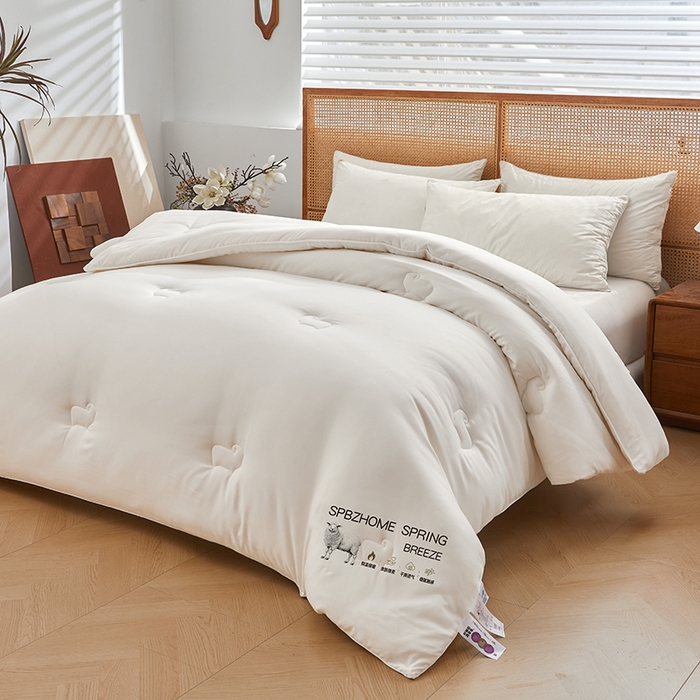 91家纺网 家纺一手货源 找家纺 阳光被业 2025新款澳洲羊毛冬被春秋被加厚冬被子学生被50%羊毛被芯包质检 纯色--米白