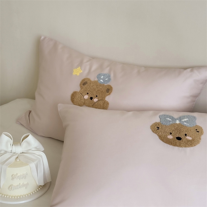 91家纺网 家纺一手货源 找家纺 （总）鹿班家居 2025新款100S长绒棉毛巾绣单品枕套系列-白小兔&泡芙熊（标准会员-2元）