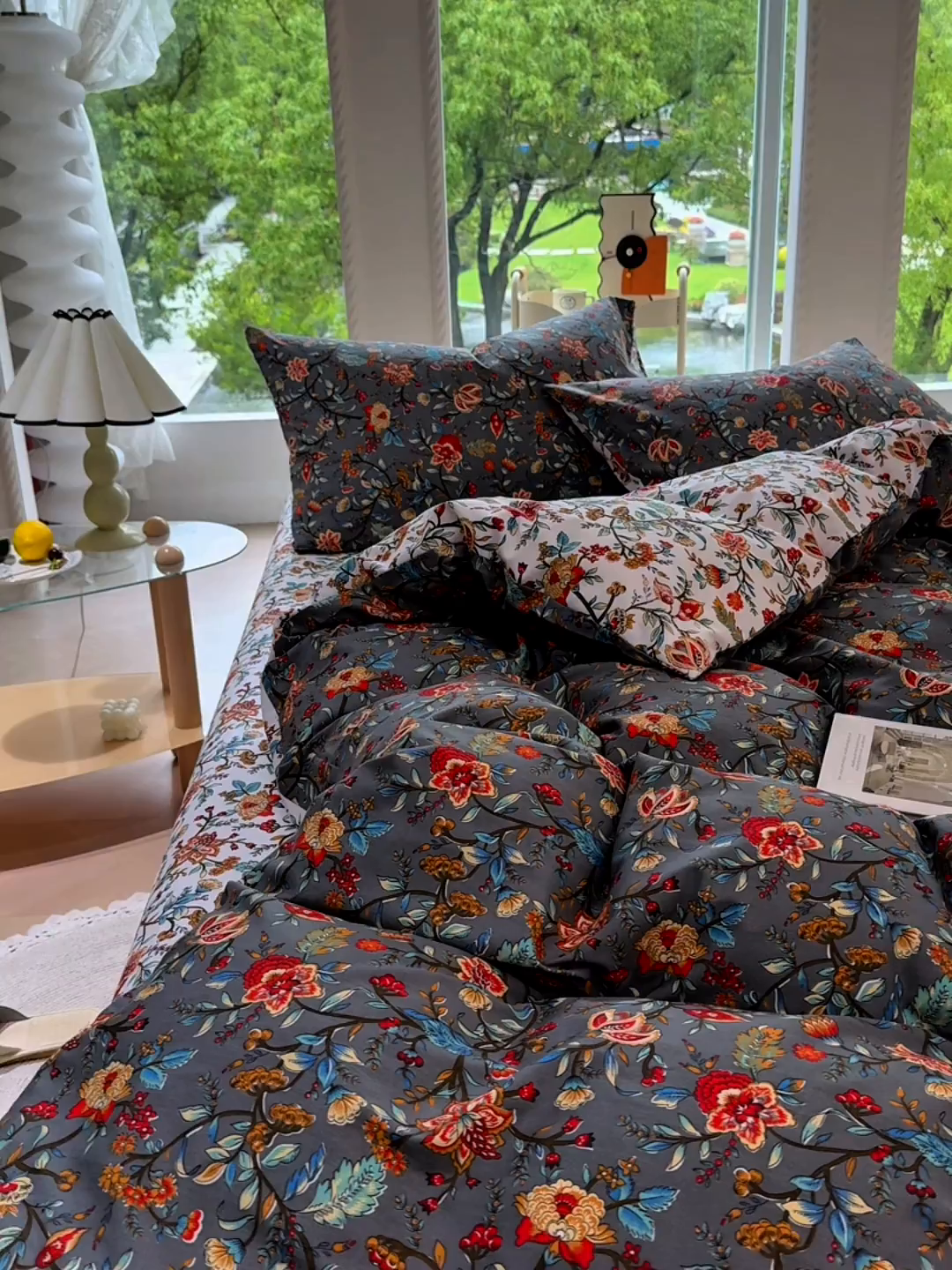 91家纺网 家纺一手货源 找家纺 缦纱2025新款全棉小清新喷气13372印花40支纯棉四件套 花娇百媚-灰