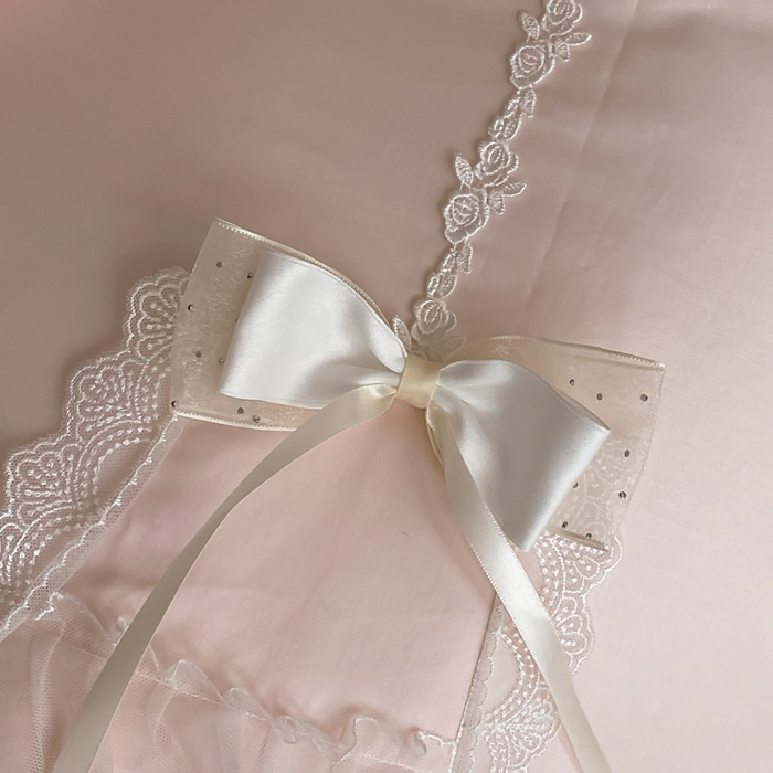 91家纺网 家纺一手货源 找家纺 曼布缇 2025新款长绒棉工艺款绣花四件套-卡洛琳系列（会员减20，券后388起） 卡洛琳-粉