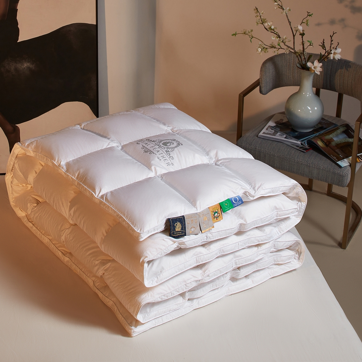 91家纺网 家纺一手货源 找家纺 织梦人羽绒工厂店2025新款高蓬松羽绒羽毛被大牌同款花型-莱赛尔+棉纯色系列 莱赛尔-白