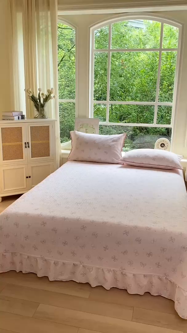 91家纺网 家纺一手货源 找家纺 尚美 2025新款三角针工艺款云感双层纱被套四件套-床盖款 蝴蝶结