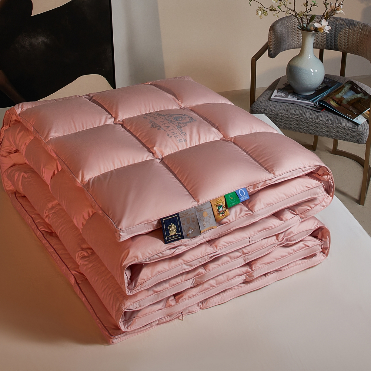 91家纺网 家纺一手货源 找家纺 织梦人羽绒工厂店2025新款高蓬松羽绒羽毛被大牌同款花型-莱赛尔+棉纯色系列 莱赛尔-粉