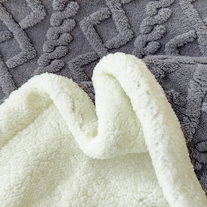 91家纺网 家纺一手货源 找家纺 柏薇 2024新款塔芙绒羊羔绒双层毛毯系列 深空灰