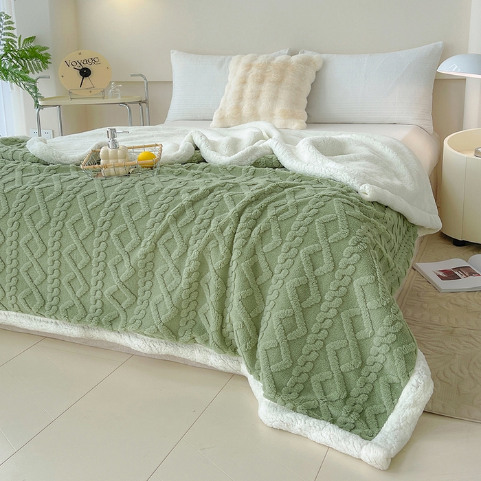 91家纺网 家纺一手货源 找家纺 柏薇 2024新款塔芙绒羊羔绒双层毛毯系列 抹茶绿