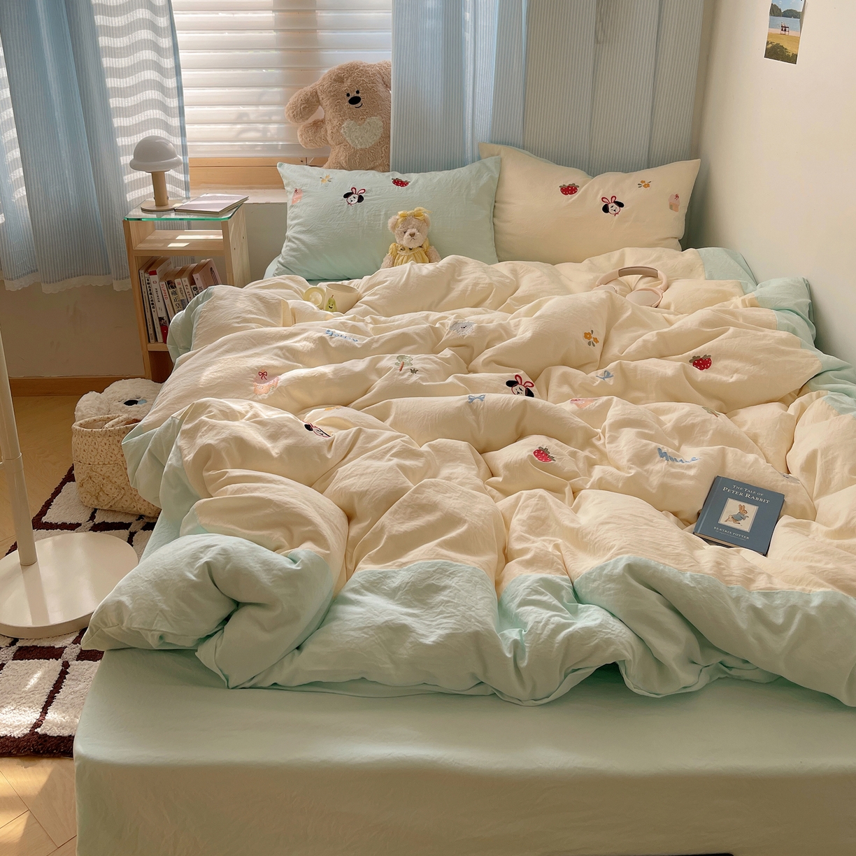 轻奢坊 2025新款水洗棉可爱小元素绣花拼角工艺四件套 小元素白