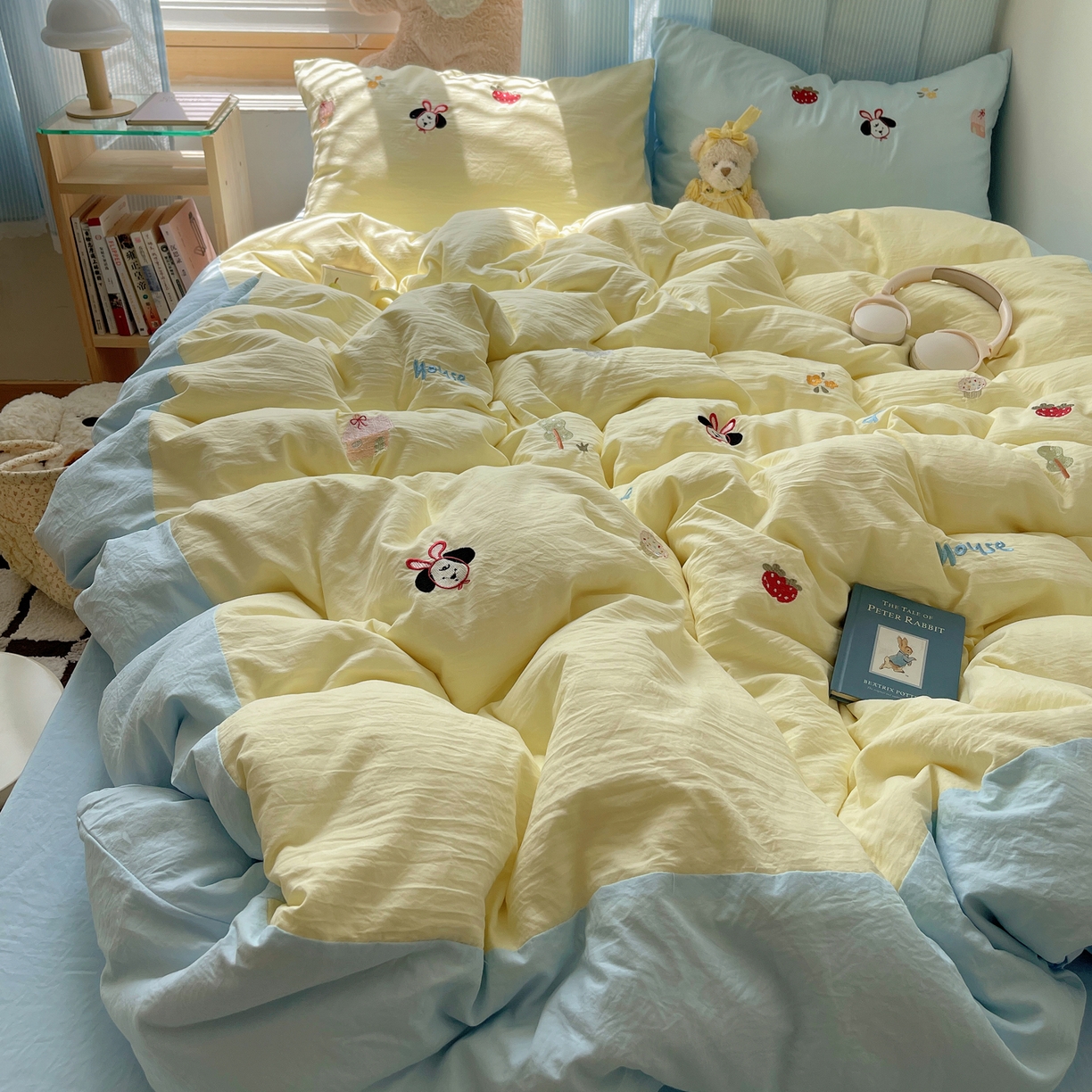 91家纺网 家纺一手货源 找家纺 轻奢坊 2025新款水洗棉可爱小元素绣花拼角工艺四件套 小元素黄