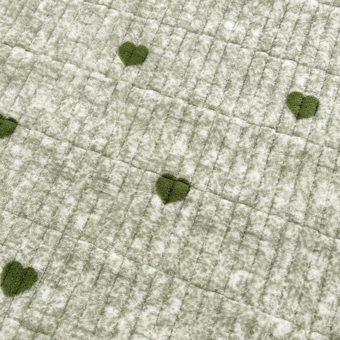 91家纺网 家纺一手货源 找家纺 梵朴 2025新款印花牛奶绒珊瑚绒夹棉直角包边款床盖榻榻米炕盖 绿爱心