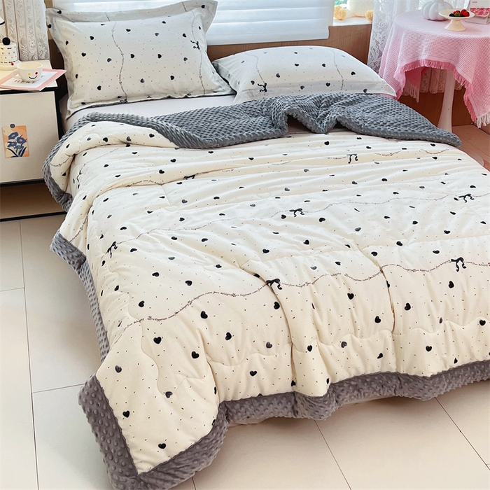 91家纺网 家纺一手货源 找家纺 （总）柏薇 2025新款A类全棉纯棉豆豆绒被 被子被芯