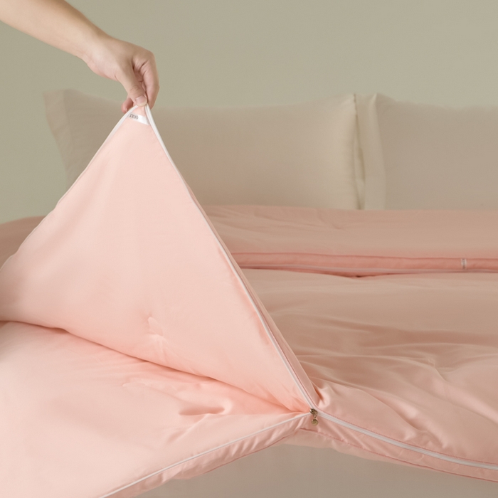 91家纺网 家纺一手货源 找家纺 纪梵茜 2025新款李官奇正品55%大豆被子60长绒棉拉链子母被双胎二合一被芯冬被 粉玉