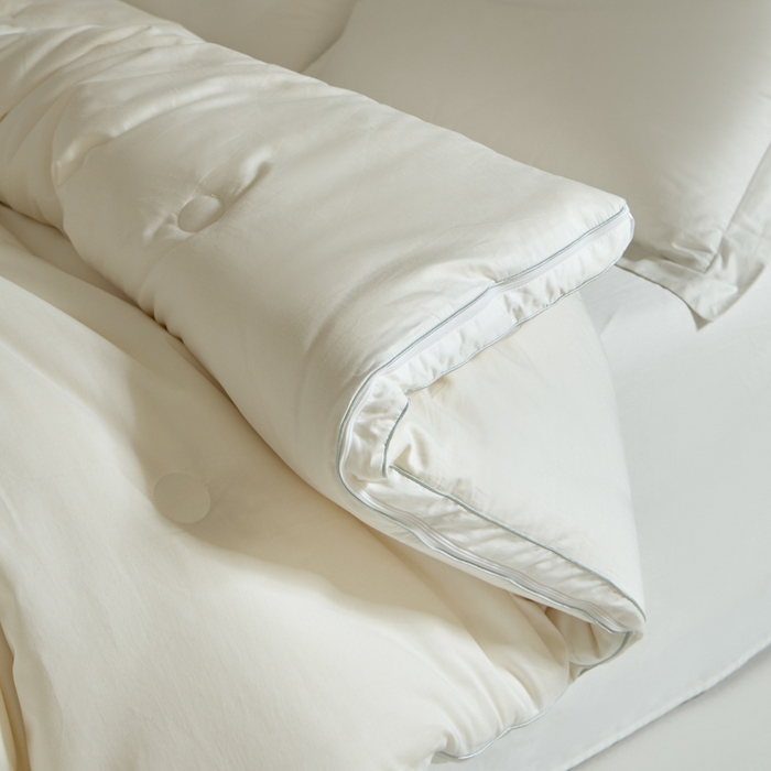 91家纺网 家纺一手货源 找家纺 纪梵茜 2025新款李官奇正品55%大豆被子60长绒棉拉链子母被双胎二合一被芯冬被 白色