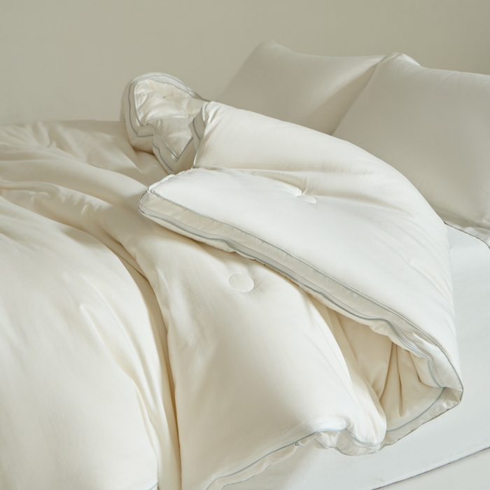 91家纺网 家纺一手货源 找家纺 纪梵茜 2025新款李官奇正品55%大豆被子60长绒棉拉链子母被双胎二合一被芯冬被 白色