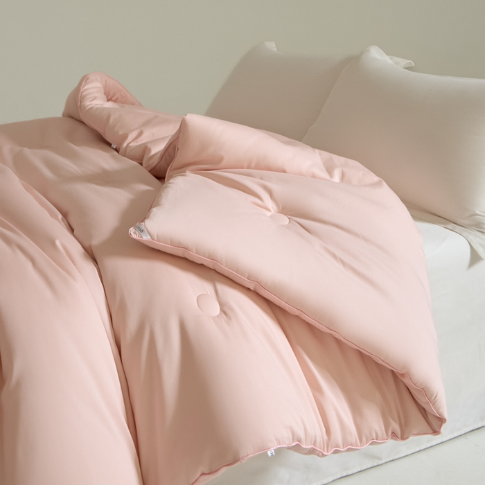 91家纺网 家纺一手货源 找家纺 纪梵茜 2025新款李官奇正品认证55%大豆被长绒棉大豆被子被芯全棉冬被 粉玉