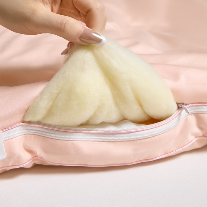 91家纺网 家纺一手货源 找家纺 纪梵茜 2025新款李官奇正品认证55%大豆被长绒棉大豆被子被芯全棉冬被 粉玉