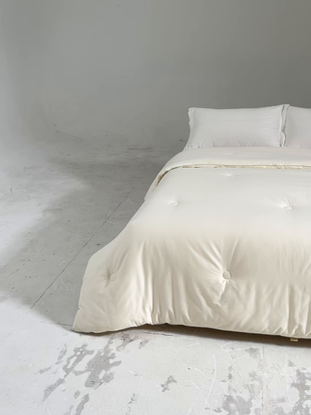 91家纺网 家纺一手货源 找家纺 纪梵茜 2025新款李官奇正品认证55%大豆被长绒棉大豆被子被芯全棉冬被 白色