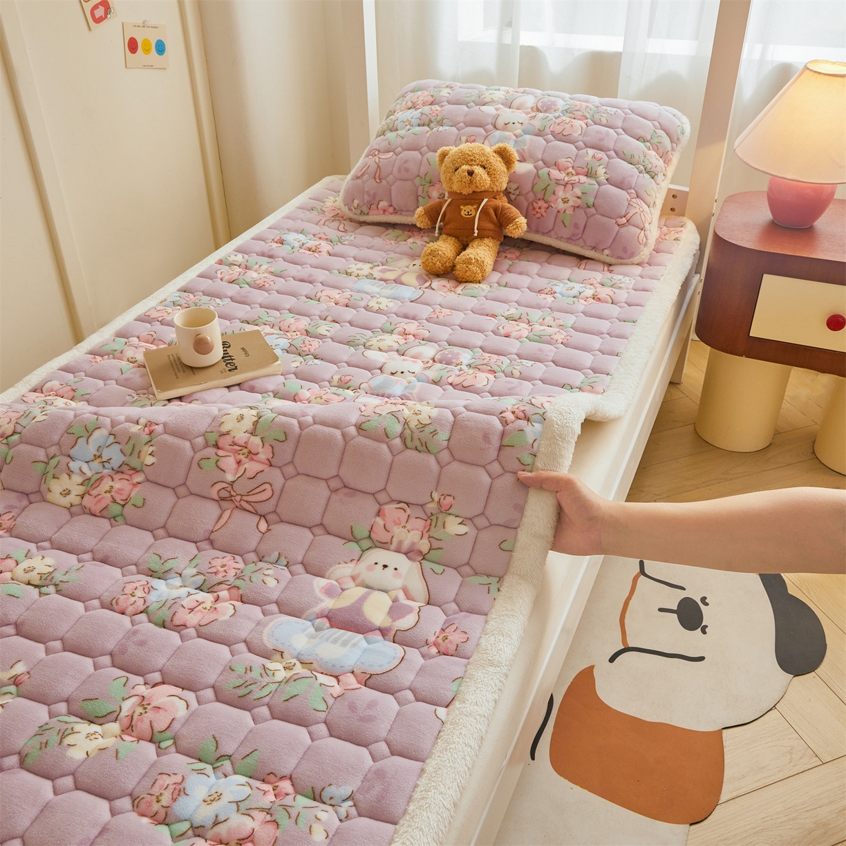 雯豆家纺 2025新款牛奶绒床垫床护垫学生床褥子宿舍印花床褥铺底 牛奶绒床褥-花花仙子