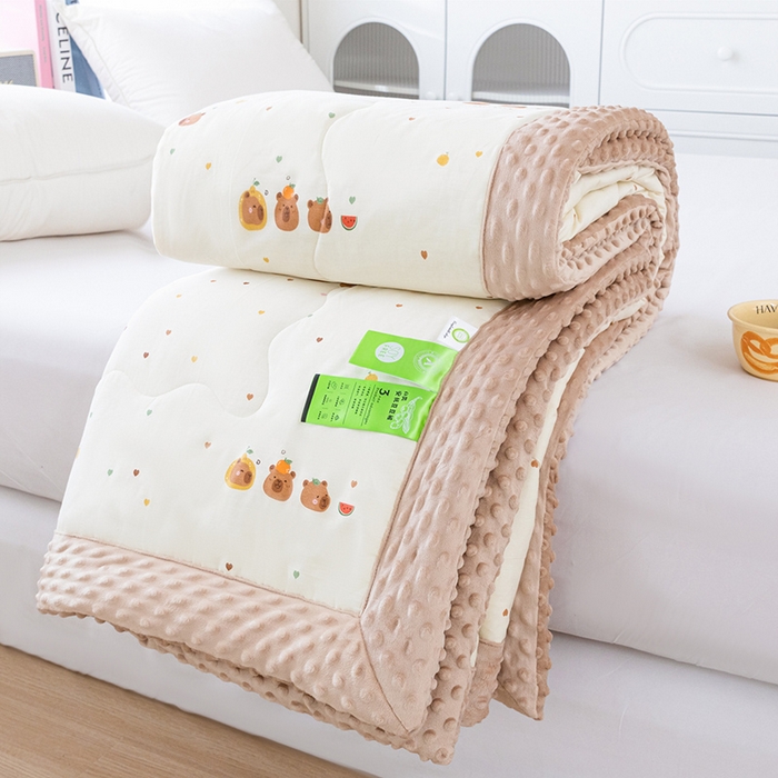 91家纺网 家纺一手货源 找家纺 柏薇 2025新款A类全棉纯棉豆豆绒被 被子被芯 奶油小熊