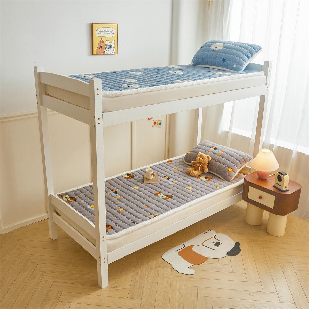 91家纺网 家纺一手货源 找家纺 雯豆家纺 2025新款牛奶绒床垫床护垫学生床褥子宿舍印花床褥铺底 牛奶绒床褥-腊肠狗