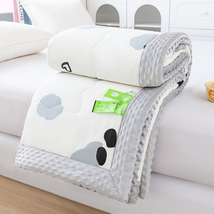 91家纺网 家纺一手货源 找家纺 柏薇 2025新款A类全棉纯棉豆豆绒被 被子被芯 熊猫宝贝