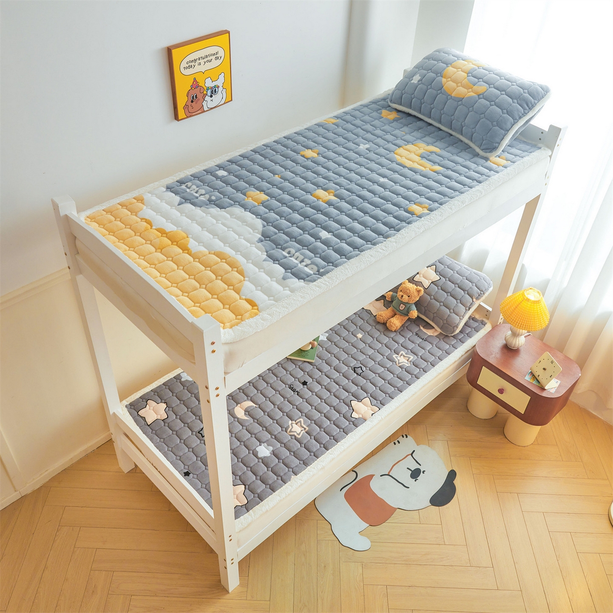 91家纺网 家纺一手货源 找家纺 雯豆家纺 2025新款牛奶绒床垫床护垫学生床褥子宿舍印花床褥铺底 牛奶绒床褥-满天星