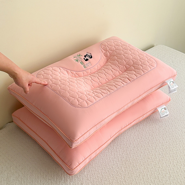 91家纺网 家纺一手货源 找家纺 永乐枕芯 2025新款熊有成竹枕头枕芯 粉色