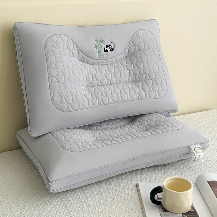 91家纺网 家纺一手货源 找家纺 永乐枕芯 2025新款熊有成竹枕头枕芯 灰色