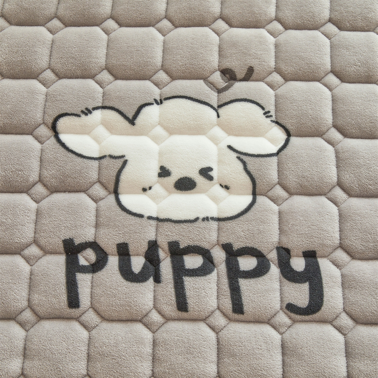 91家纺网 家纺一手货源 找家纺 雯豆家纺 2025新款牛奶绒床垫床护垫学生床褥子宿舍印花床褥铺底 牛奶绒床褥-皮皮狗