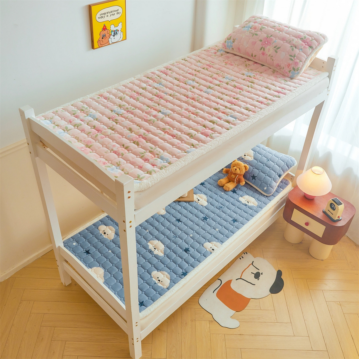 91家纺网 家纺一手货源 找家纺 雯豆家纺 2025新款牛奶绒床垫床护垫学生床褥子宿舍印花床褥铺底 牛奶绒床褥-星空小狗