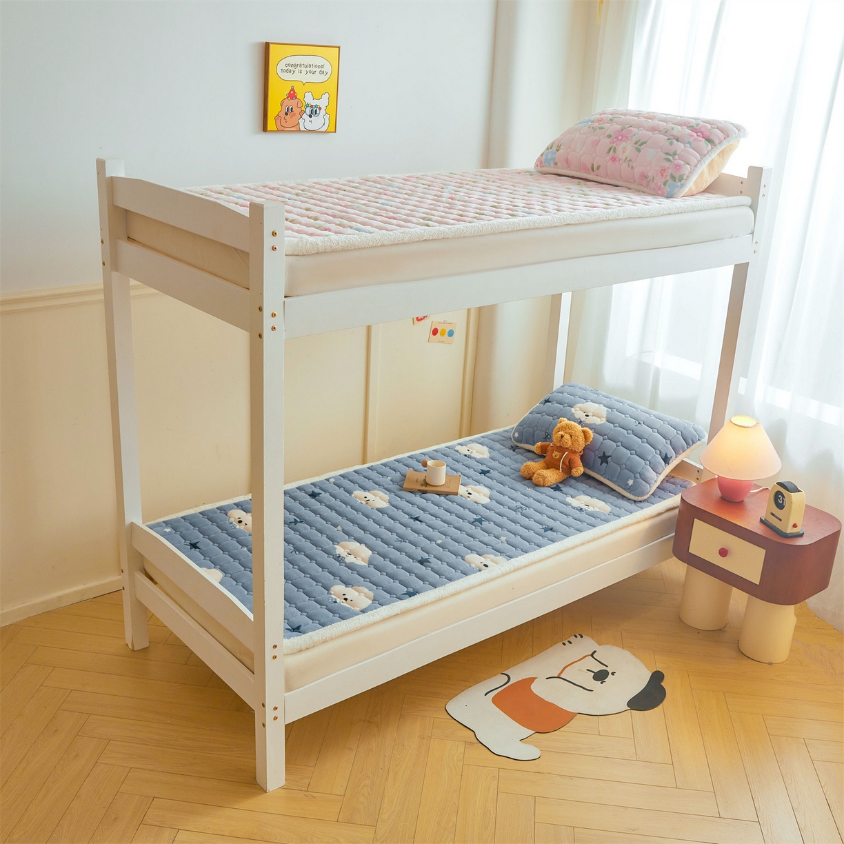 91家纺网 家纺一手货源 找家纺 雯豆家纺 2025新款牛奶绒床垫床护垫学生床褥子宿舍印花床褥铺底 牛奶绒床褥-星空小狗