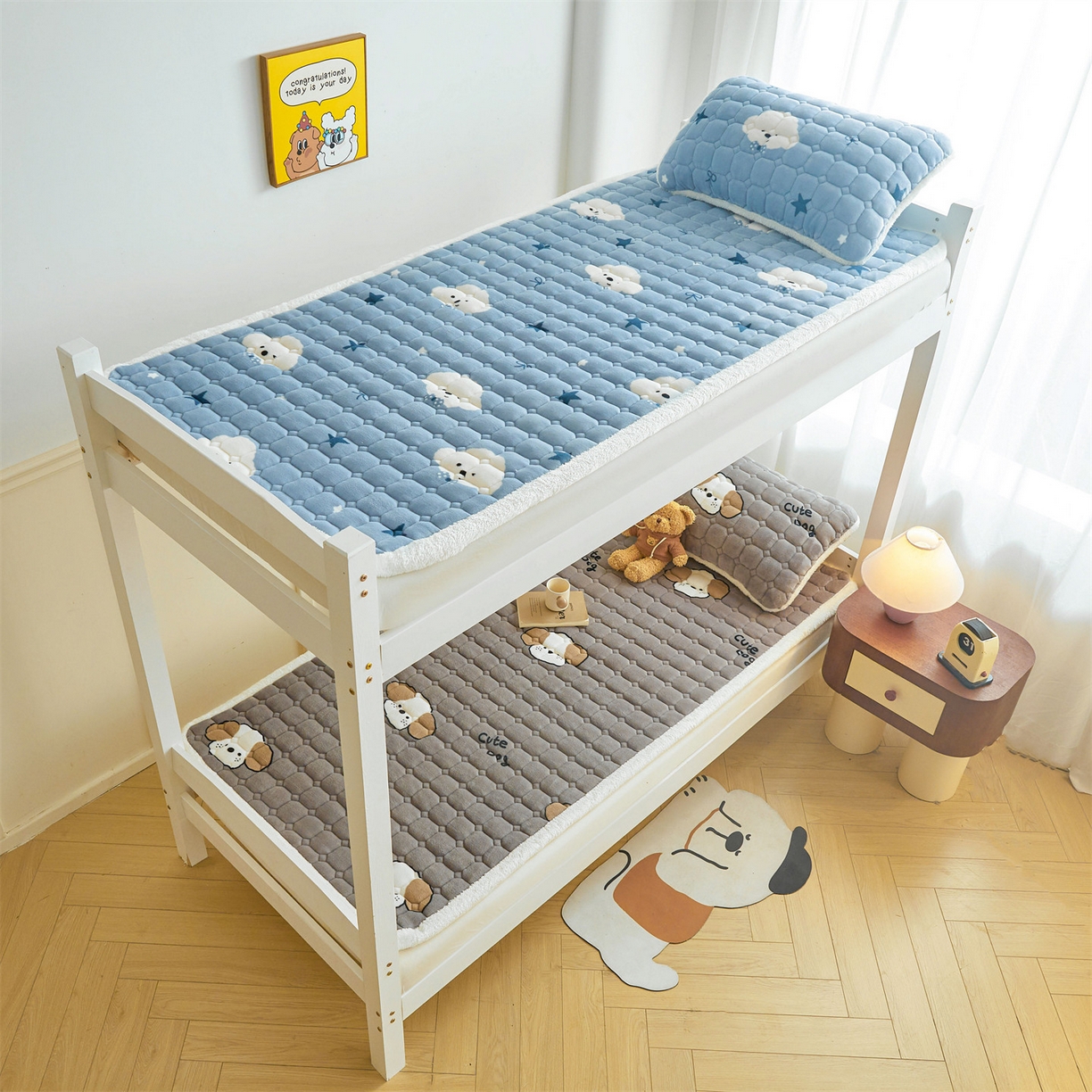 91家纺网 家纺一手货源 找家纺 雯豆家纺 2025新款牛奶绒床垫床护垫学生床褥子宿舍印花床褥铺底 牛奶绒床褥-阳光狗