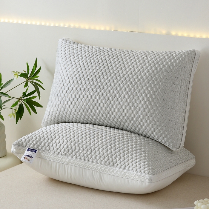 91家纺网 家纺一手货源 找家纺 永乐枕芯 2025新款冰丝凉感按摩纯色凉豆豆枕枕头枕芯 凉豆豆枕-浅灰色