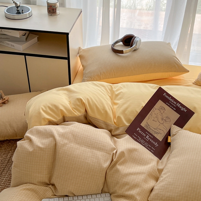 91家纺网 家纺一手货源 找家纺 希丞家居 2025新款学生季格子加厚亚麻皱皱纱四件套（提供买家秀） 奶油黄格