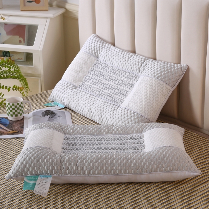 91家纺网 家纺一手货源 找家纺 永乐枕芯 2025新款凉感豆豆低枕枕头冰豆豆羽丝枕芯 浅灰 48x74cm/只