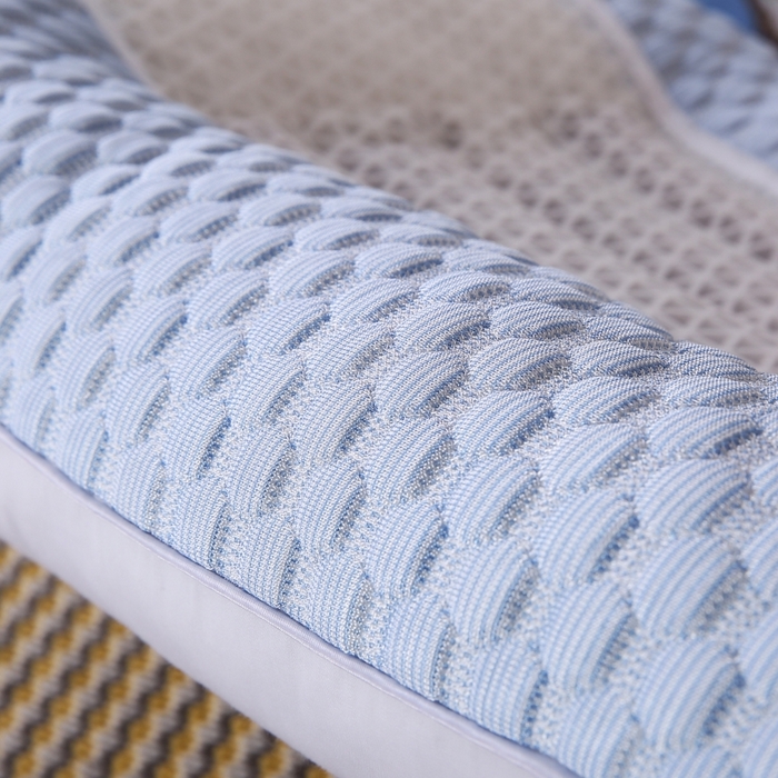 91家纺网 家纺一手货源 找家纺 永乐枕芯 2025新款凉感豆豆低枕枕头冰豆豆羽丝枕芯 浅蓝 48x74cm/只