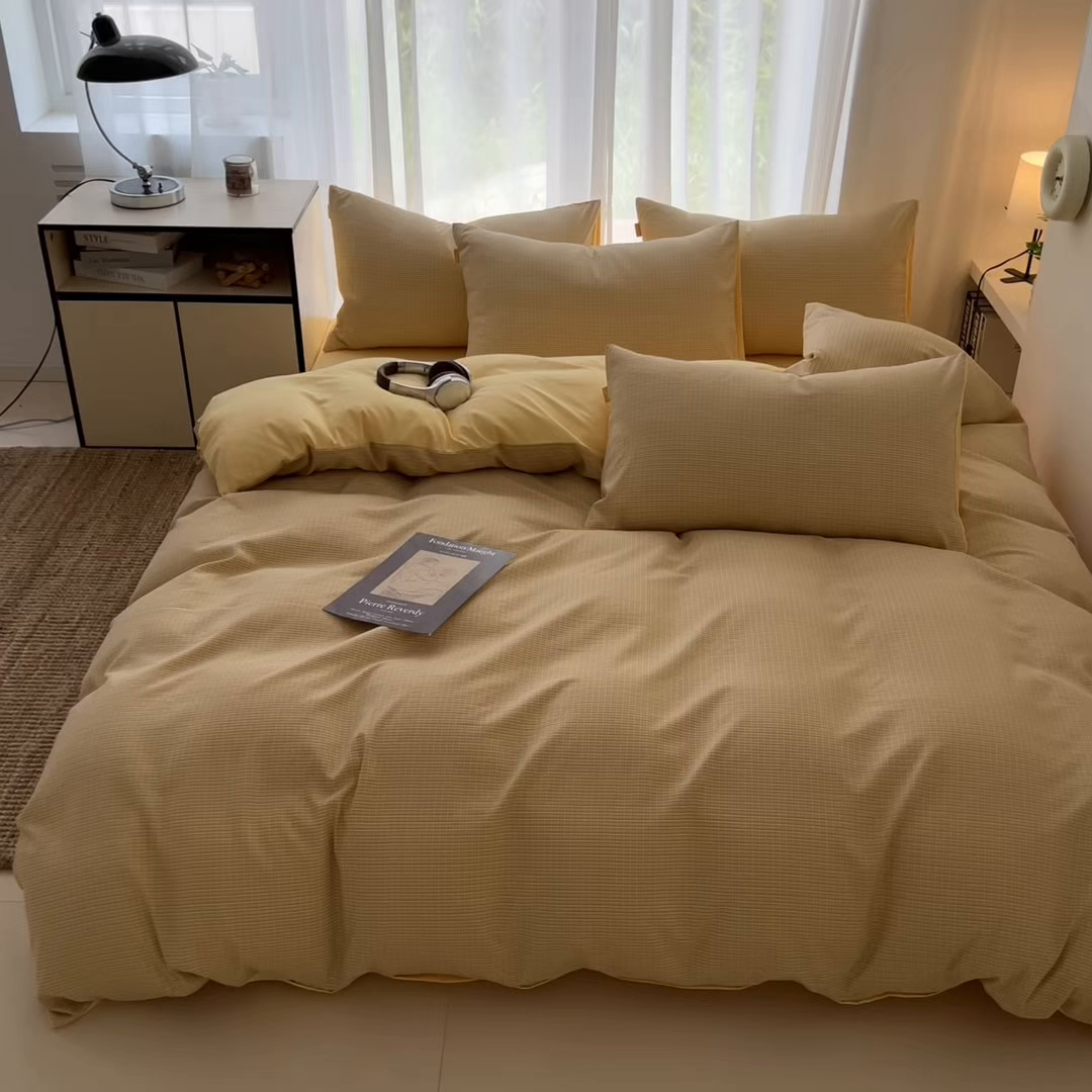 91家纺网 家纺一手货源 找家纺 希丞家居 2025新款学生季格子加厚亚麻皱皱纱四件套（提供买家秀） 奶油黄格